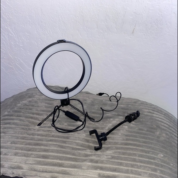 Ring Light - Picture 1 of 6
